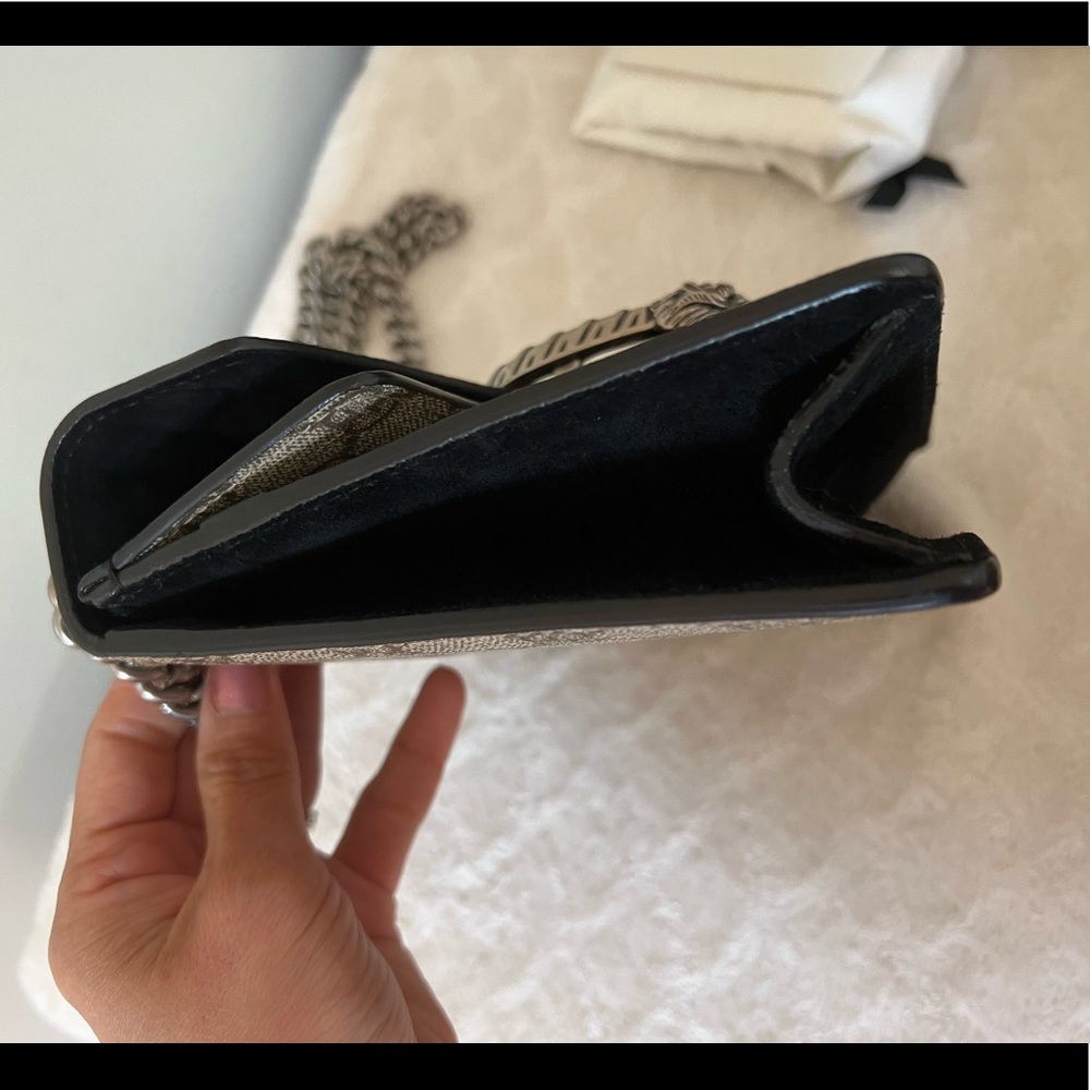 Authentic Gucci Dionysus Mini Bag - Picture 4 of 16